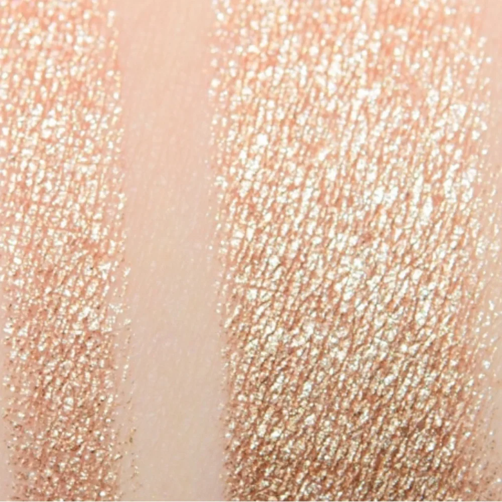laura mercier this metallic